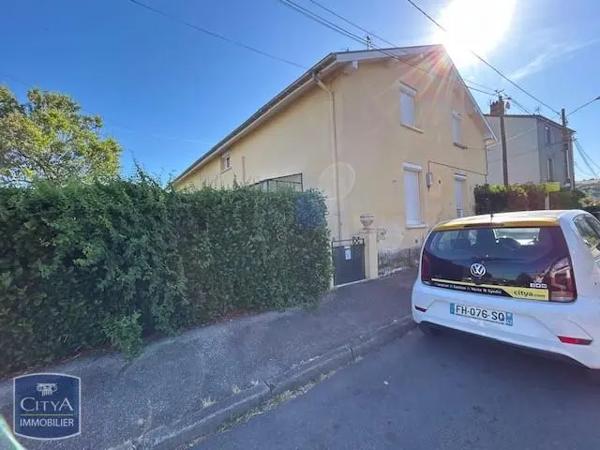 Appartement à louer 4 pièces 83.53m² Le Chambon-Feugerolles (42500)