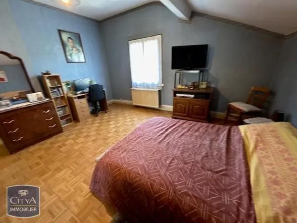 Appartement à louer 4 pièces 83.53m² Le Chambon-Feugerolles (42500)