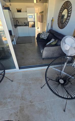 VIAGER LIBRE – CAP D’AGDE (34)– T2, BALCON AVEC VUE DÉGAGÉE JUSQU’AU PORT ET LA MER