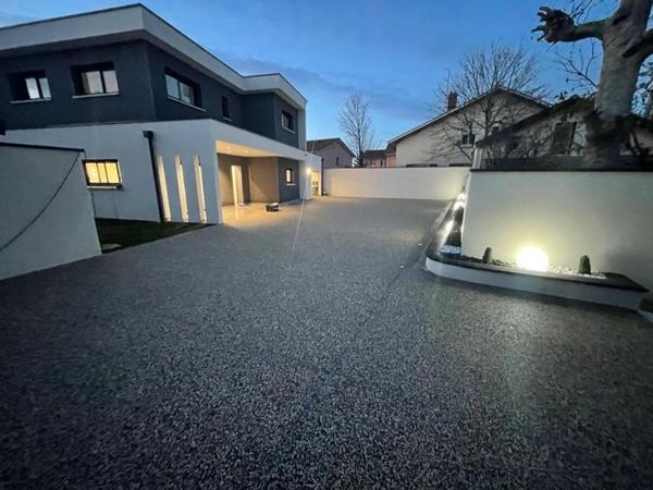 Maison d'architecture moderne de 145m2, 6 pièces
