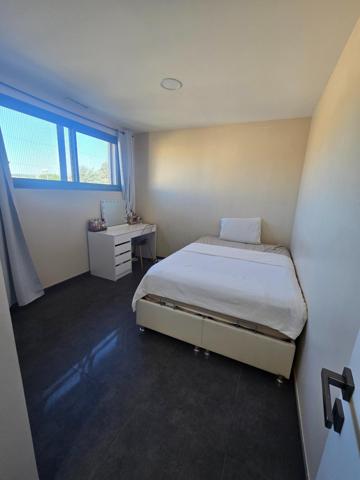 Maison d'architecture moderne de 145m2, 6 pièces