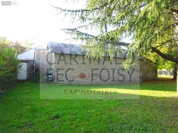 Achat - Immeuble Saint-Hilaire-sur-Yerre 28220 11 pièces 360 m 2 1584 m 2