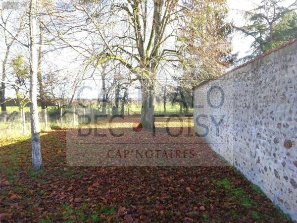 Achat - Immeuble Saint-Hilaire-sur-Yerre 28220 11 pièces 360 m 2 1584 m 2