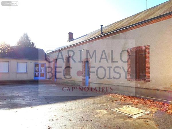 Achat - Immeuble Saint-Hilaire-sur-Yerre 28220 11 pièces 360 m 2 1584 m 2