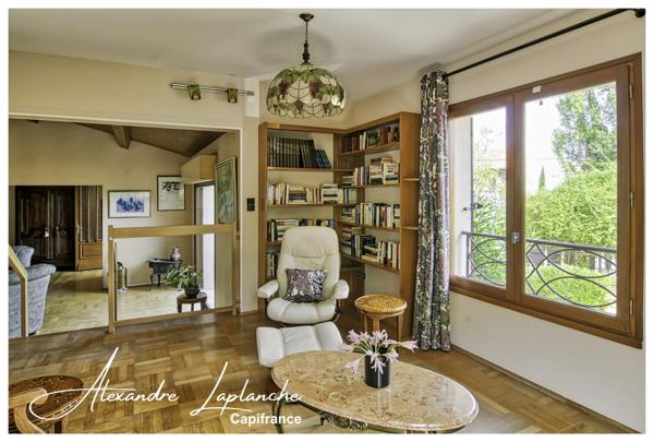 Dpt Tarn et Garonne (82), MONTAUBAN (82) – Quartier St Michel – Maison lumineuse de 175 m² avec jardin, véranda et garage.