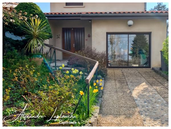 Dpt Tarn et Garonne (82), MONTAUBAN (82) – Quartier St Michel – Maison lumineuse de 175 m² avec jardin, véranda et garage.