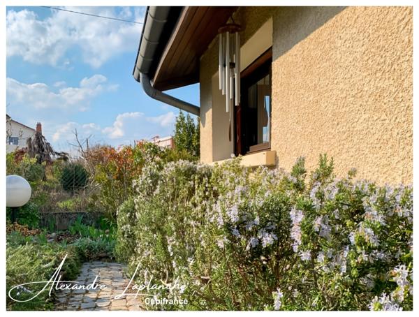 Dpt Tarn et Garonne (82), MONTAUBAN (82) – Quartier St Michel – Maison lumineuse de 175 m² avec jardin, véranda et garage.