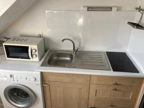 Rouen Vieux-Marché / Gare : Bel Appt  rénové de 34 m² avec vue panoramique et charges limitées !