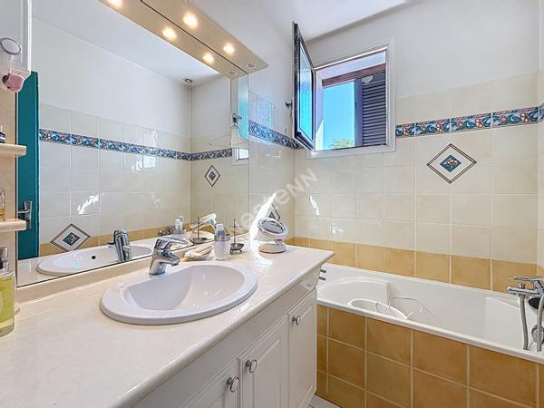 Maison familiale 145 m², 5 chambres, climatisation Montauban proche centre ville