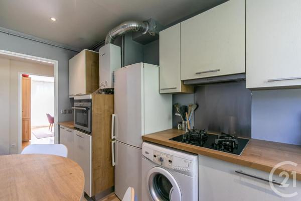 Appartement F4 à vendre  4 pièces - 76,06 m 2   ST MAUR DES FOSSES  - 94