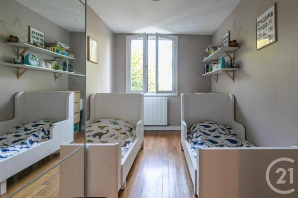 Appartement F4 à vendre  4 pièces - 76,06 m 2   ST MAUR DES FOSSES  - 94