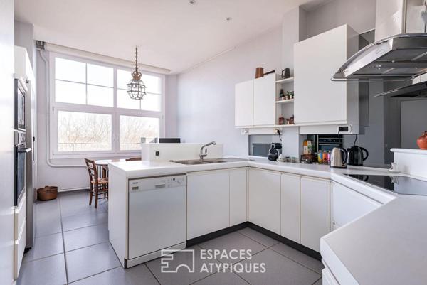 Dernier étage avec balcon et vue au coeur des Brotteaux – 175 m2
