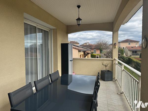 Villa T4 sur les hauteurs de Figeac avec T3 indépedant