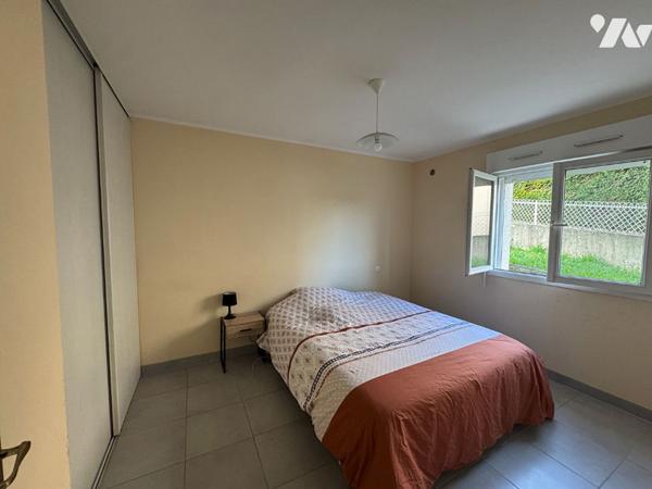 Villa T4 sur les hauteurs de Figeac avec T3 indépedant