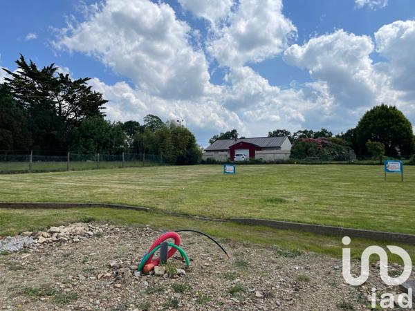Land for sale 700 m² Pluguffan