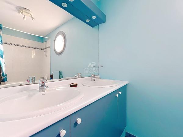 Maison 5 pièces €598 500 ** - Référence 161914