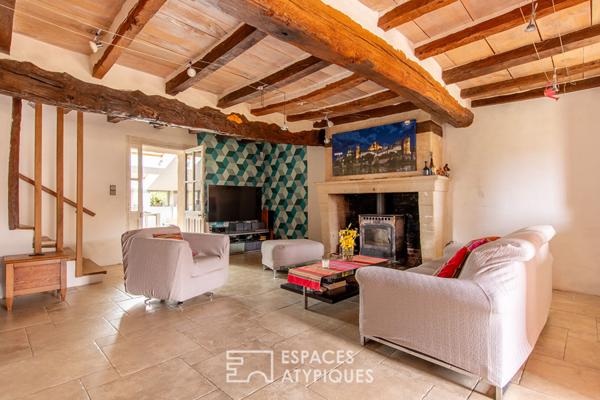 Ancienne fermette rénovée paisible avec piscine