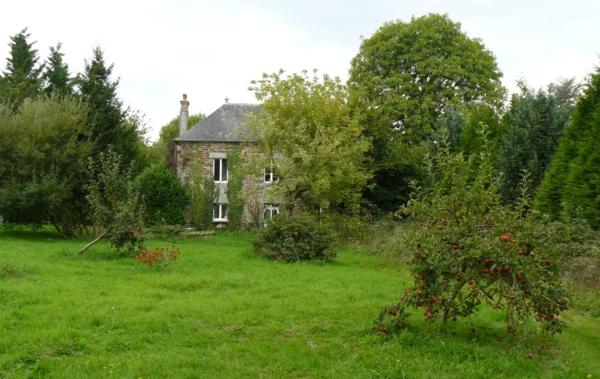 Vente Maison de village Domaine à rénover Montchamp   