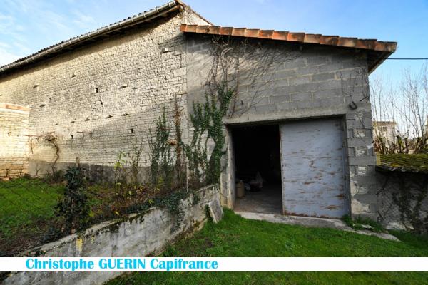 Local/bureau à vendre proche de MONTIGNAC CHARENTE (16)