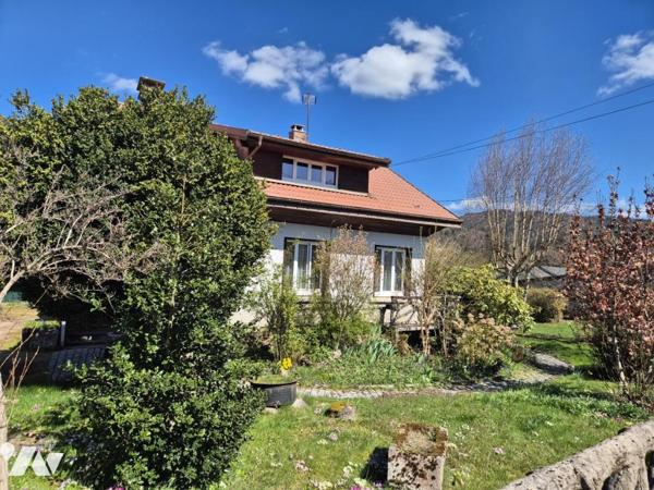 Maison individuelle, type T4, 91 m² habitables sur sous sol entier