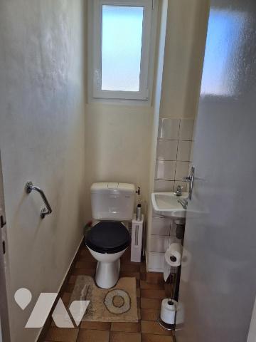 Maison individuelle, type T4, 91 m² habitables sur sous sol entier