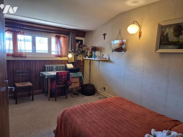 Maison individuelle, type T4, 91 m² habitables sur sous sol entier