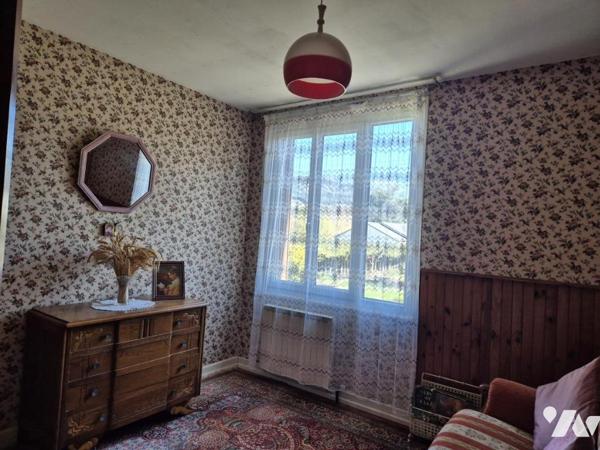 Maison individuelle, type T4, 91 m² habitables sur sous sol entier