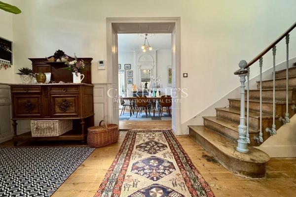 Ancienne propriété viticole du XIXe Siècle alliant Charme Historique et Confort Moderne entre Cognac et La Rochelle