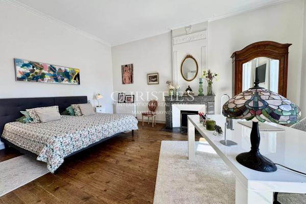 Ancienne propriété viticole du XIXe Siècle alliant Charme Historique et Confort Moderne entre Cognac et La Rochelle