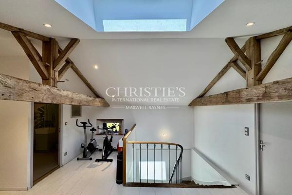 Ancienne propriété viticole du XIXe Siècle alliant Charme Historique et Confort Moderne entre Cognac et La Rochelle