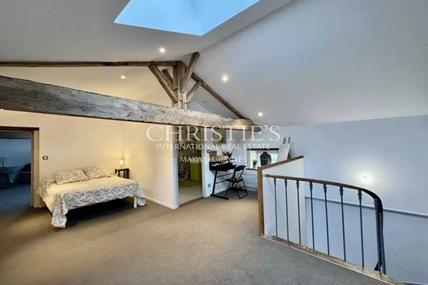 Ancienne propriété viticole du XIXe Siècle alliant Charme Historique et Confort Moderne entre Cognac et La Rochelle