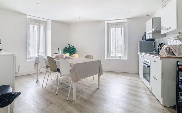 Appartement à louer    3 pièces • 71,36 m2 Brest