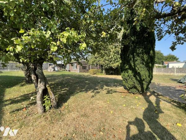 Maison d'habitation offrant environ 106 m² habitables sur un terrain de 1442 m².