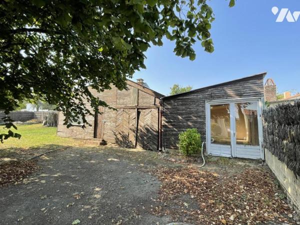 Maison d'habitation offrant environ 106 m² habitables sur un terrain de 1442 m².