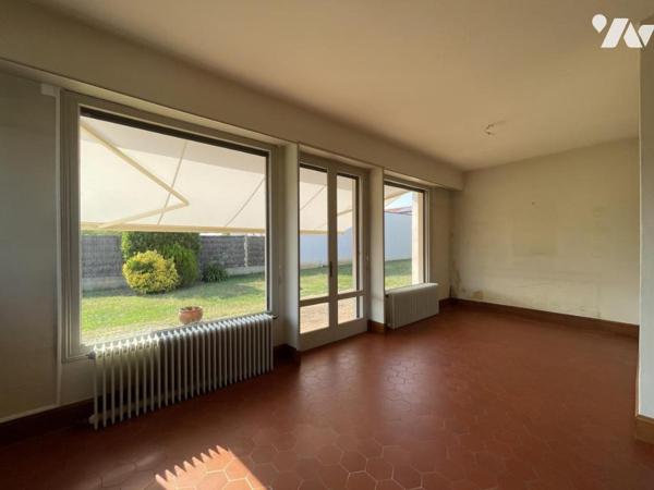 Maison d'habitation offrant environ 106 m² habitables sur un terrain de 1442 m².