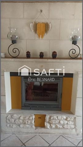 Corps de ferme 8 pièces 180m2 environ 86200 La Roche Rigault