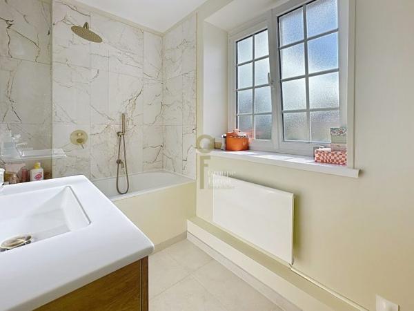 Maison mitoyenne 1 côté Marcq-en-Baroeul 121 m²