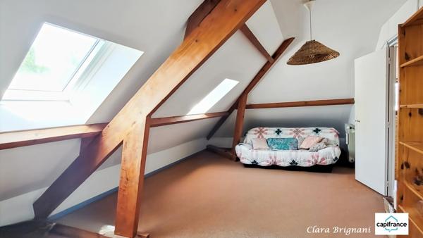 Maison à vendre - 6 pièces, 156m² à Avrainville - sous-sol total et terrain arboré de 1 555 m²