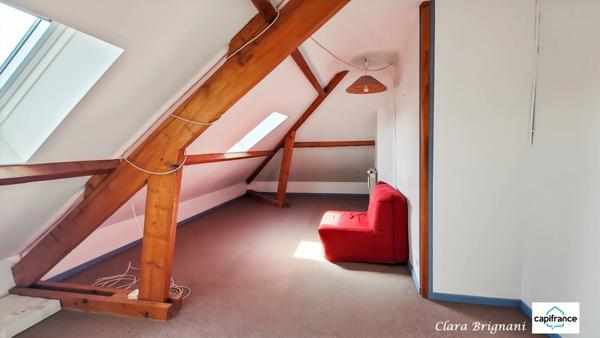 Maison à vendre - 6 pièces, 156m² à Avrainville - sous-sol total et terrain arboré de 1 555 m²