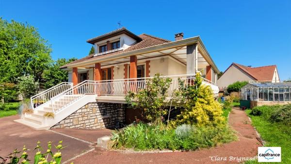 Maison à vendre - 6 pièces, 156m² à Avrainville - sous-sol total et terrain arboré de 1 555 m²