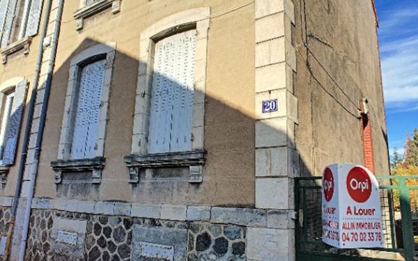 Maison à louer    4 pièces • 98,85 m2 Montluçon