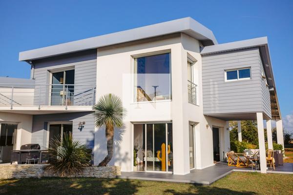 Villa 284 m² avec piscine à Marsilly