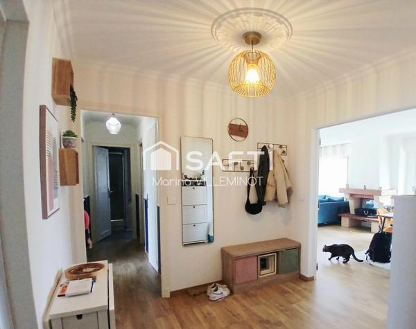 sublime appartement avec deux chambres et garage