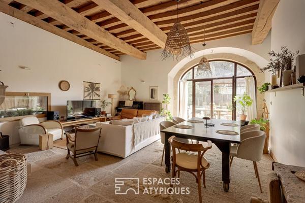 Ancien chai viticole, lieu de réception de prestige, au coeur de Givry