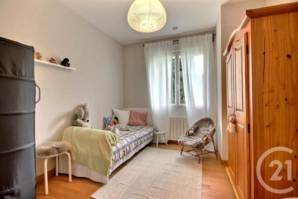 Maison à vendre  9 pièces - 241 m2 VEUZAIN SUR LOIRE - 41