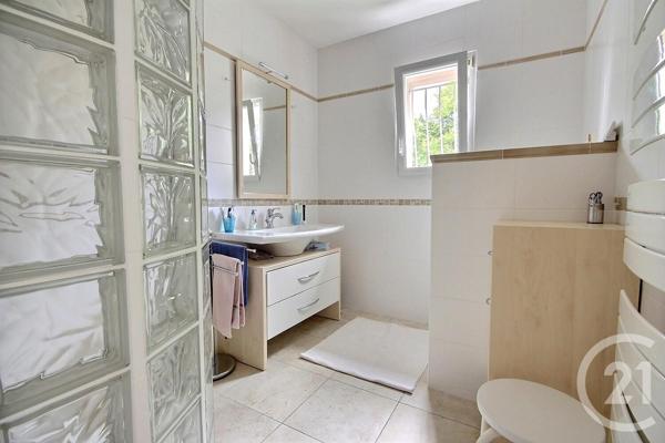 Maison à vendre  9 pièces - 241 m2 VEUZAIN SUR LOIRE - 41