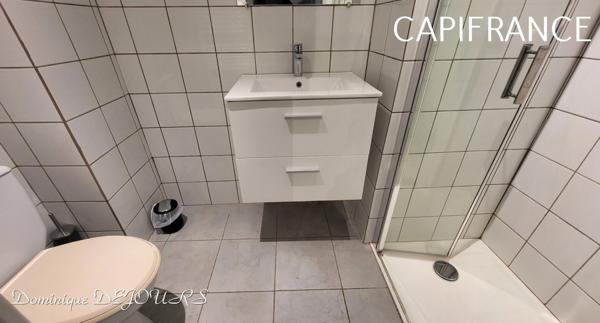 ARDECHE - Vallée de L'Eyrieux - Ensemble de 6 Gites rénovés à exploiter Immédiatement- 4000m² de terrain