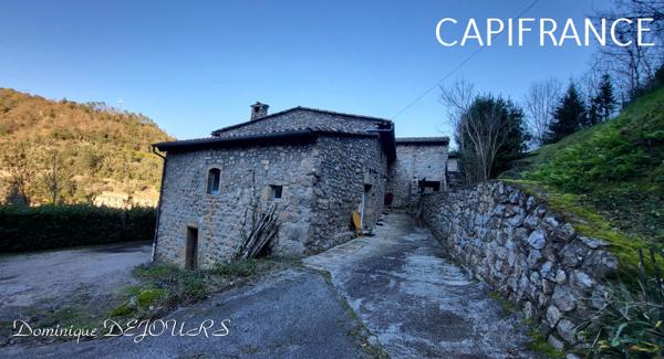 ARDECHE - Vallée de L'Eyrieux - Ensemble de 6 Gites rénovés à exploiter Immédiatement- 4000m² de terrain