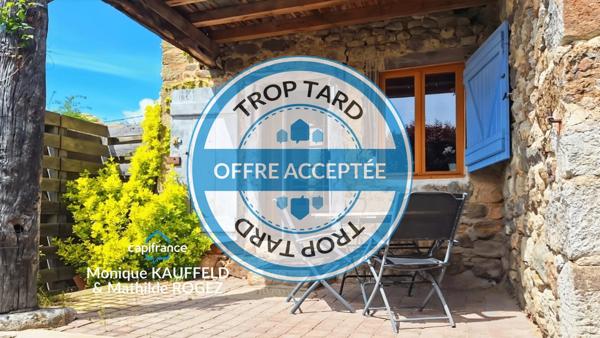 Maison en pierres à vendre 3 pièces avec piscine et terrasse