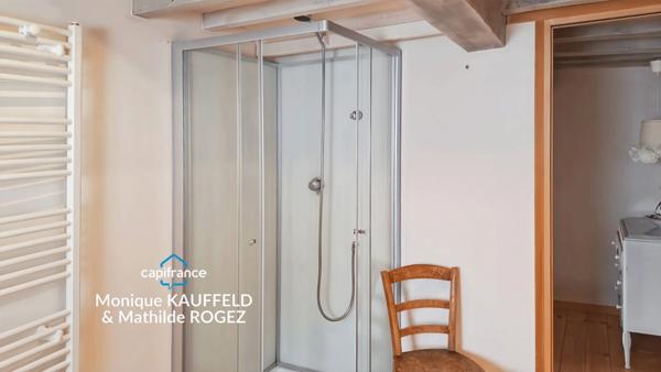 Maison en pierres à vendre 3 pièces avec piscine et terrasse